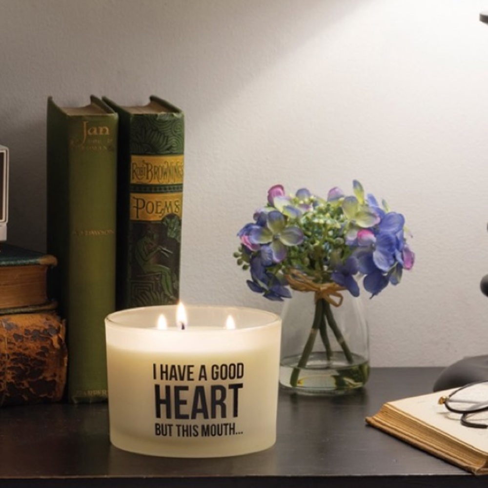NEW I have a good heart but this mouth candle - Picture 2 of 4